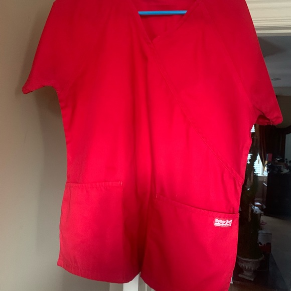 Scrub top - Picture 9 of 9